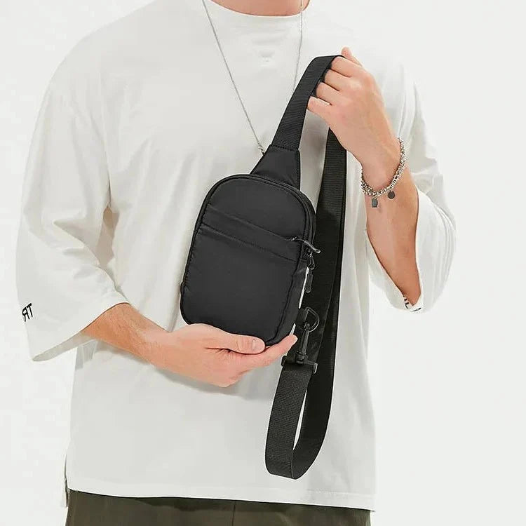 Crossbody Bag Lightweight Nylon Splash-Resistant Adjustable Strap