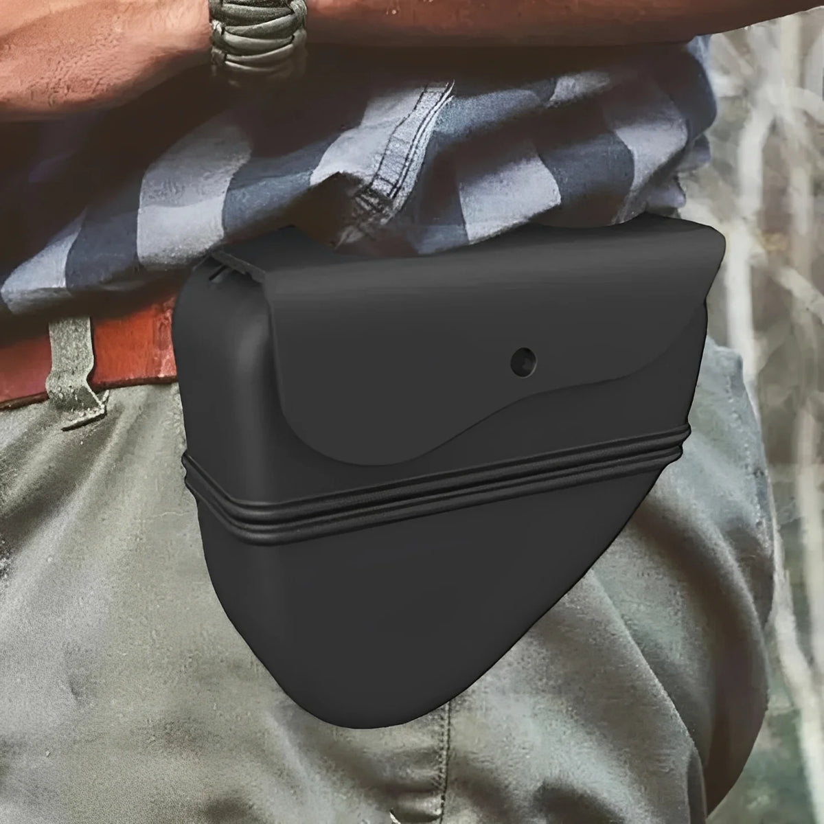 Dog Treat Pouch Silicone Auto-Closing Semi-Open Waist Clip
