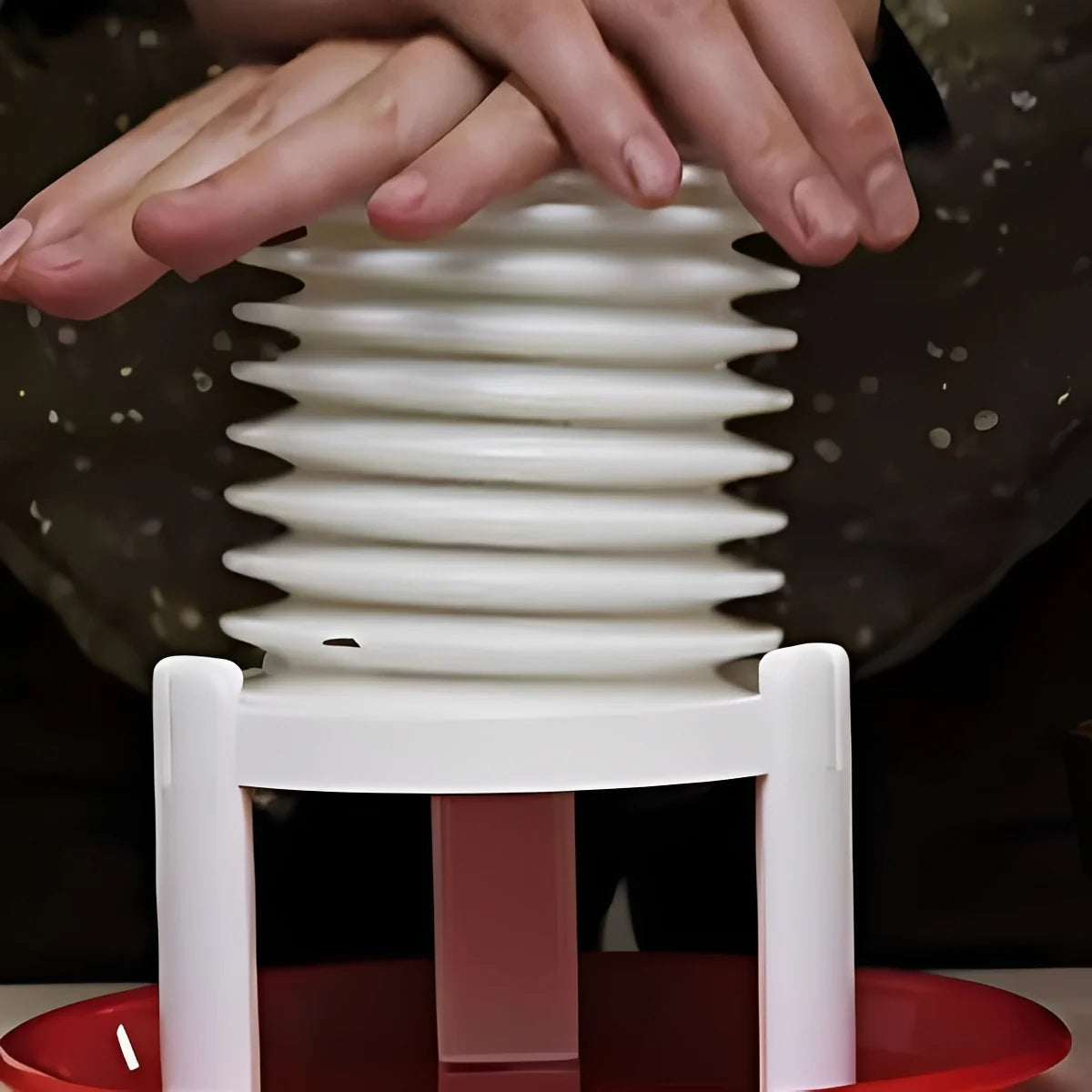 Egg Peeler Press-and-Release Finger-Safe Travel-Size
