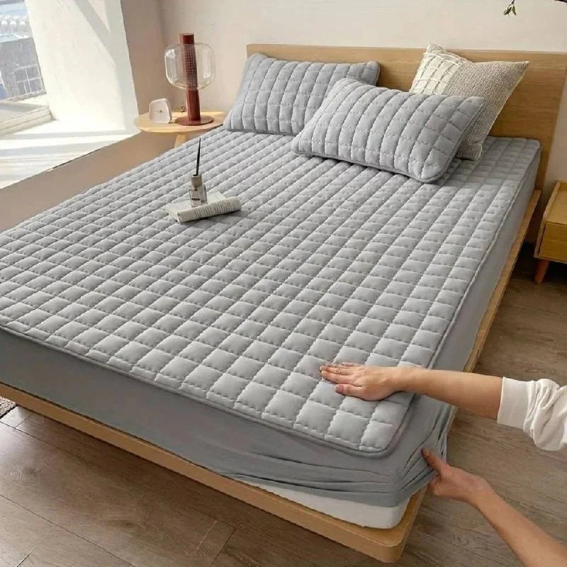 Fitted Mattress Protector Silky Plush Top & Elastic Fit