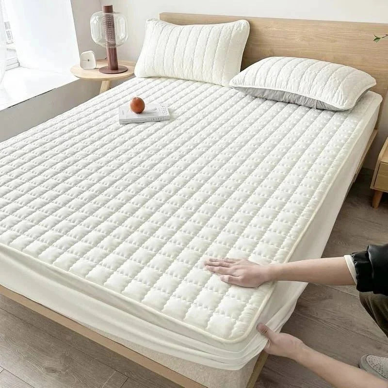 Fitted Mattress Protector Silky Plush Top & Elastic Fit