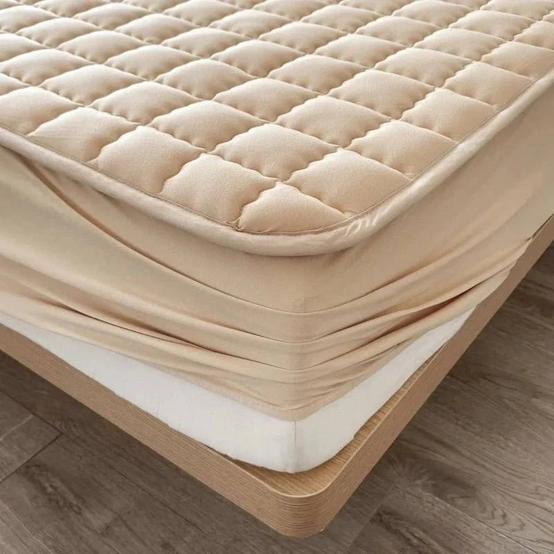 Fitted Mattress Protector Silky Plush Top & Elastic Fit