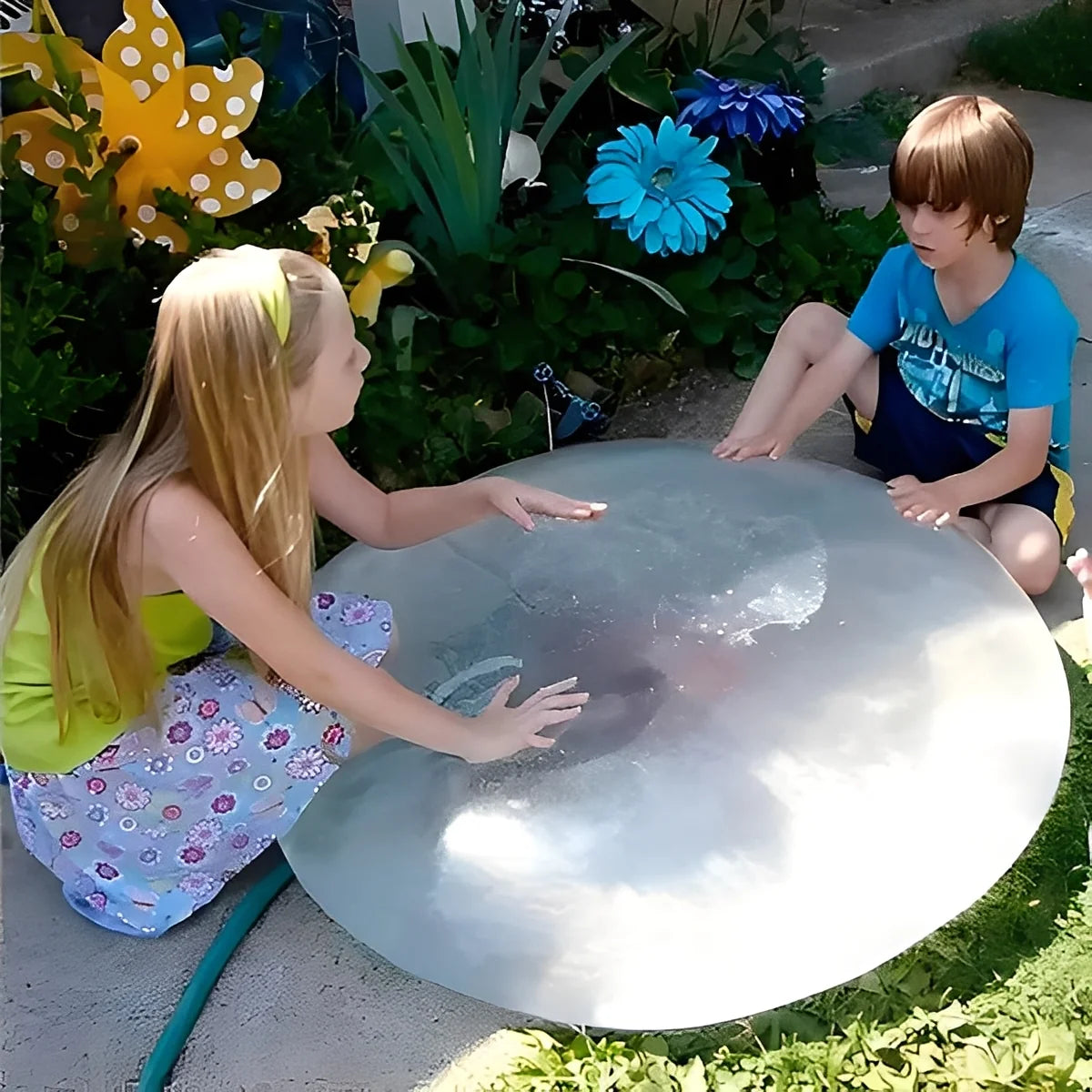 Inflatable Bubble Ball Stretchable Deflatable & Reusable