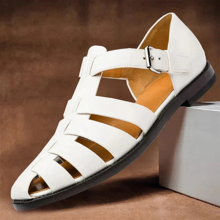 Men's Sandals Adjustable Buckle Straps & Structured Footbed