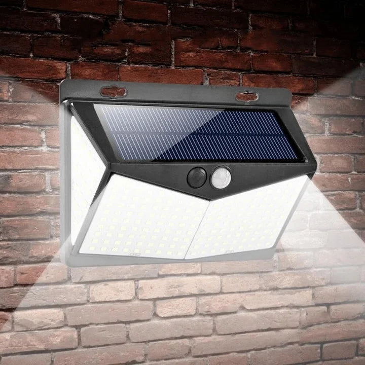 Solar Flood Light Motion-Activated & Multi-Mode 800 Lumens