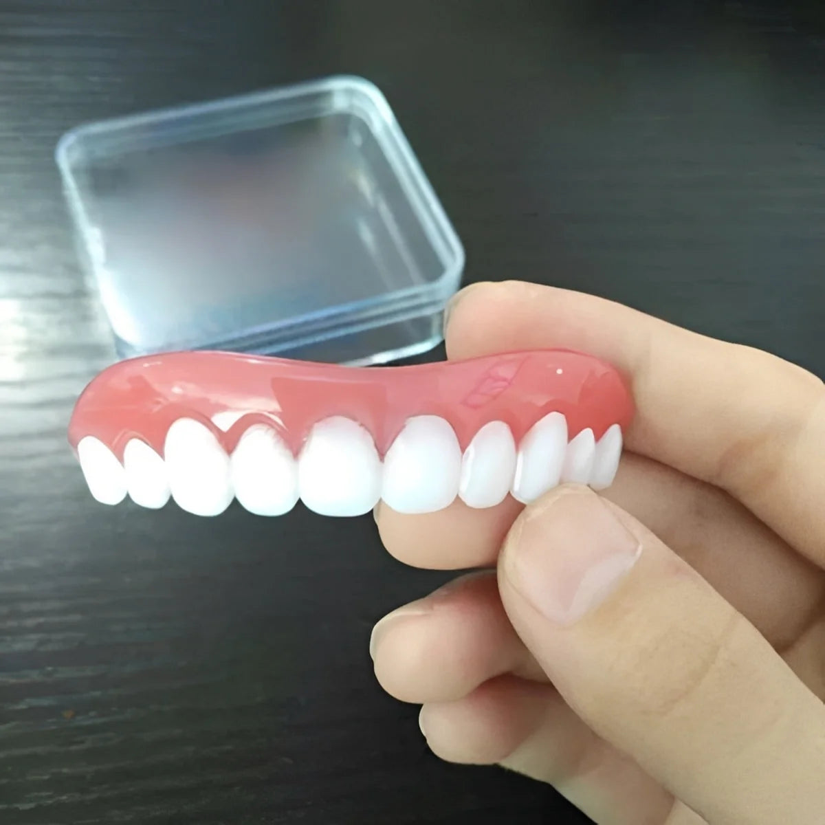 Temporary Tooth Veneer Hot-Water Moldable Reusable & Adhesive-Free