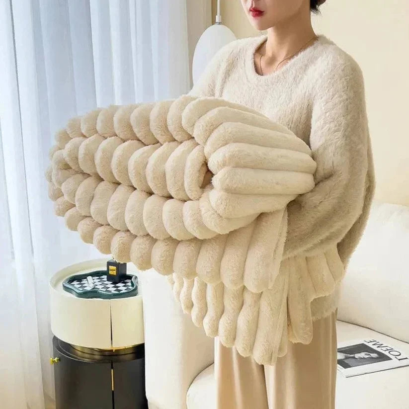 Throw Blanket Faux Fur Lightweight Machine Washable