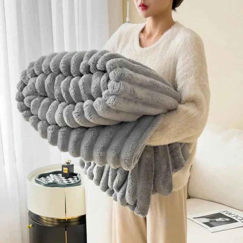 Throw Blanket Faux Fur Lightweight Machine Washable