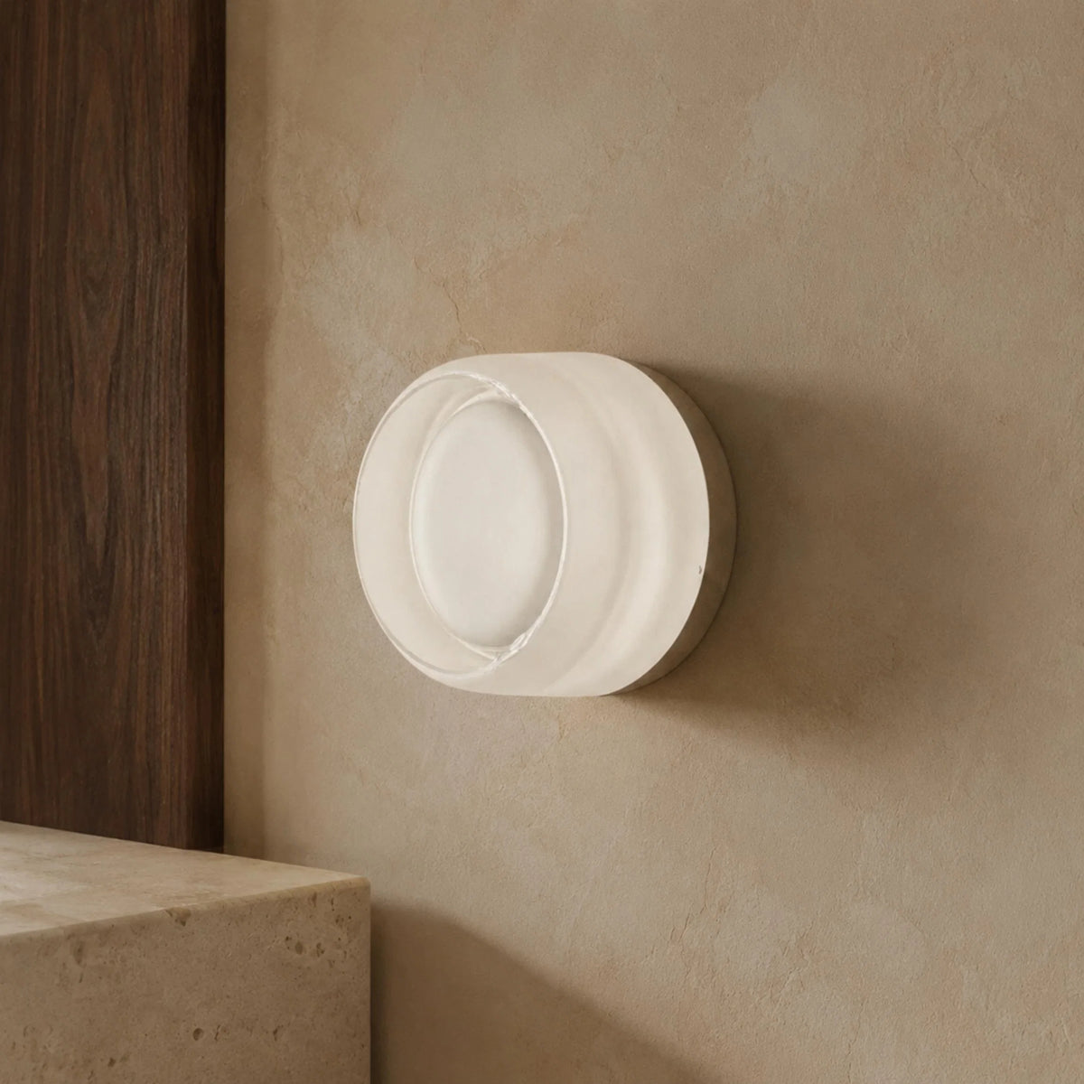 Wall Light Circular Aluminum 13.5cm Warm White LED