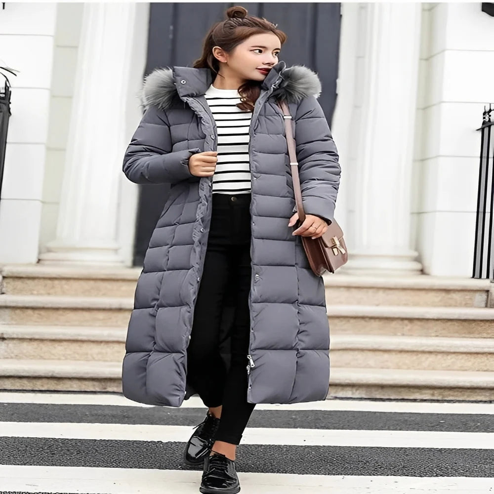 Women's Fitted Down Jacket Heat-Trapping Insulation & Wind-Blocking Shell